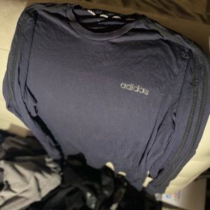 men’s large Adidas longsleeve